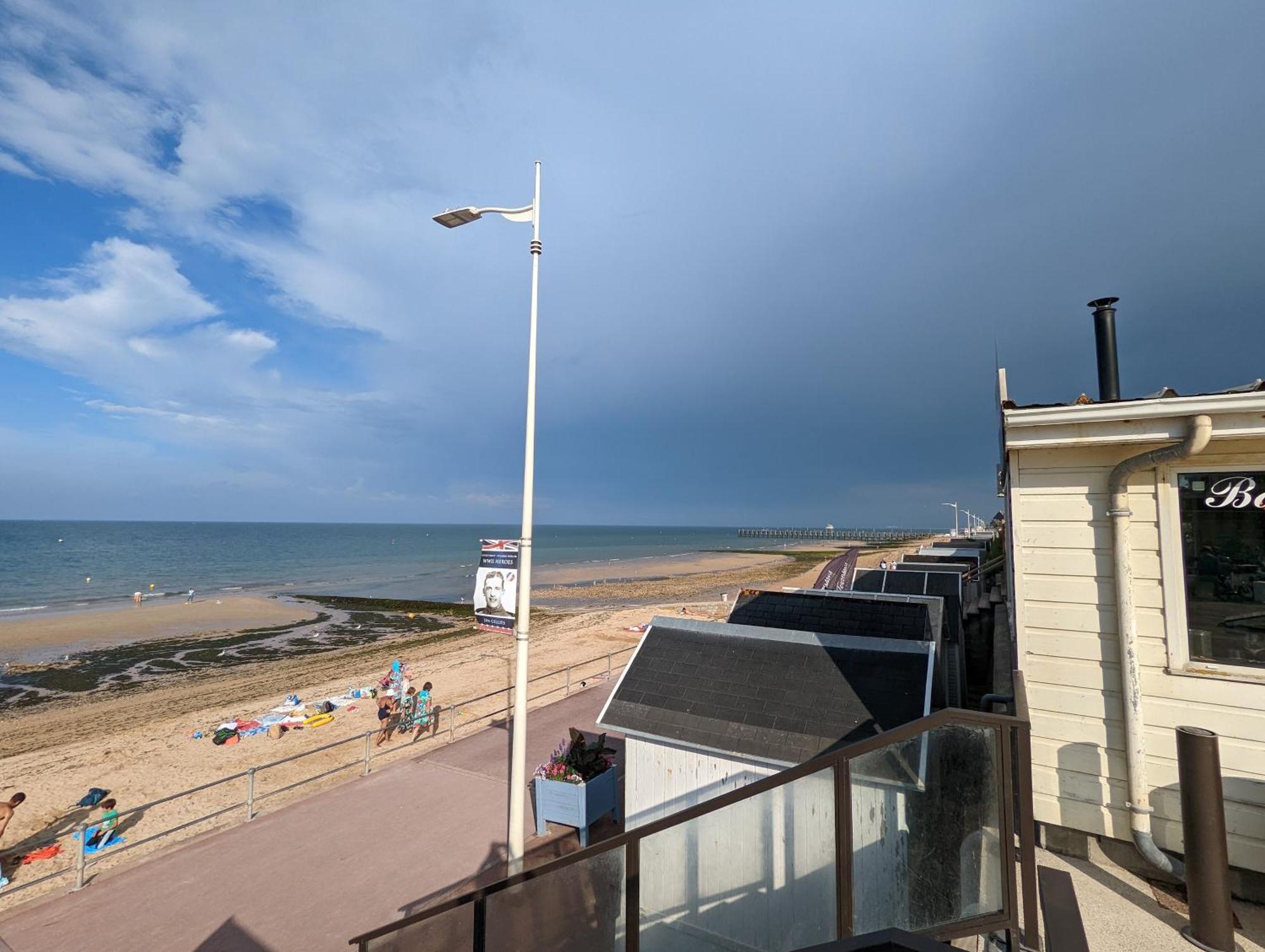 Charmante Maison Front De Et Centre Luc-sur-Mer